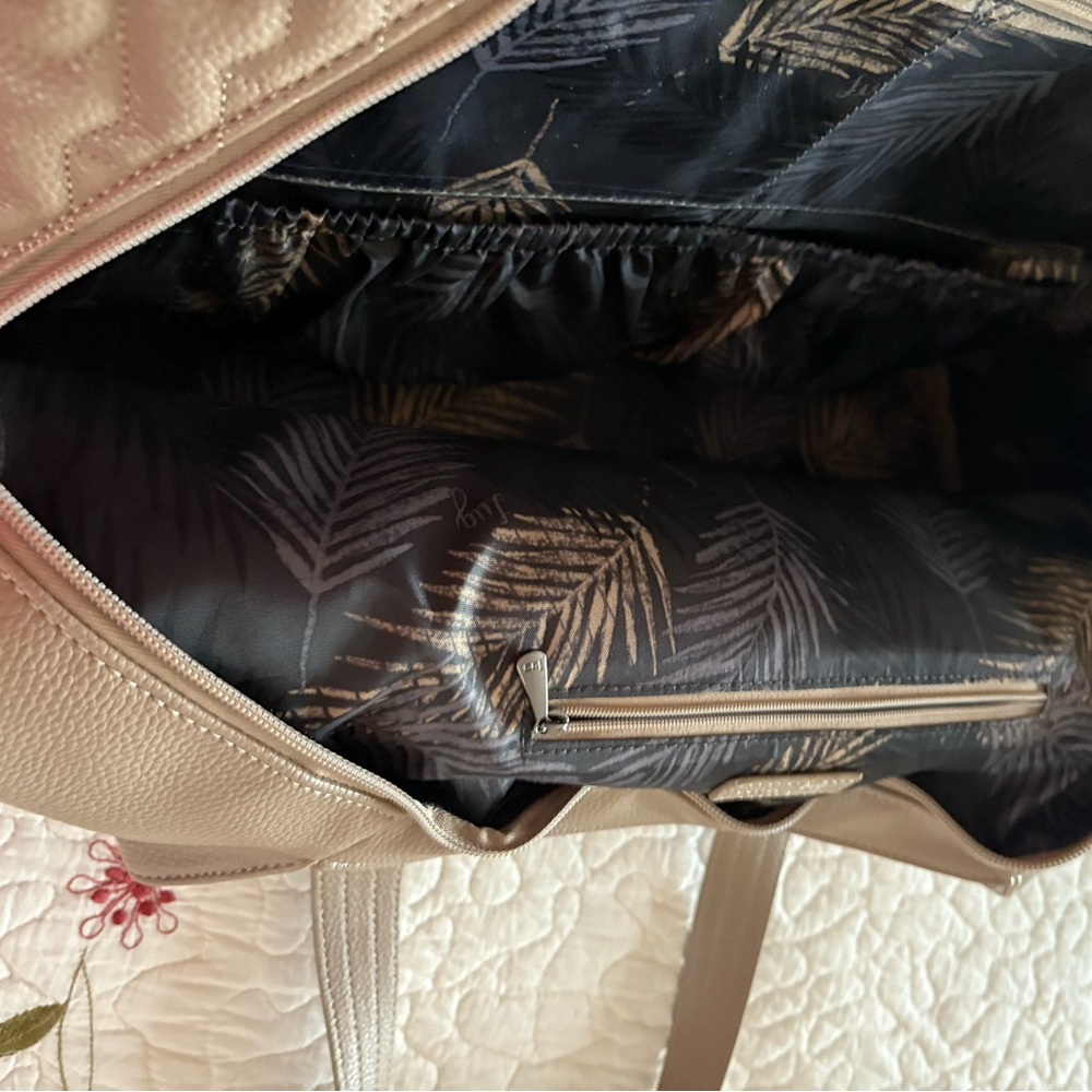 Lug Tempo XL Vegan Leather Quilted Tote  in Tan - Picture 4 of 10